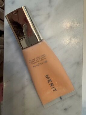 MERIT The Universal Tinted Primer — Cream